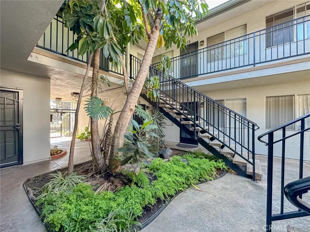 3045 E Theresa #8, Long Beach, CA 90814 - #1