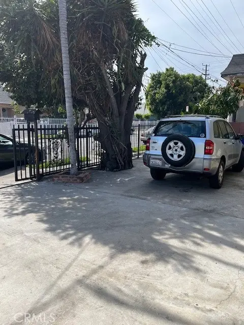 317 E 42nd Pl, Los Angeles, CA 90011 - #3