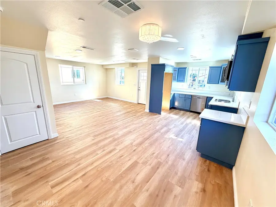 823 W G, Wilmington, CA 90744 - #3