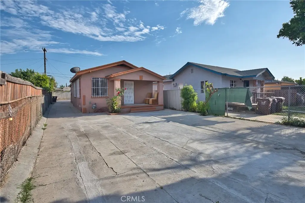 850 W 132nd, Compton, CA 90222 - #1