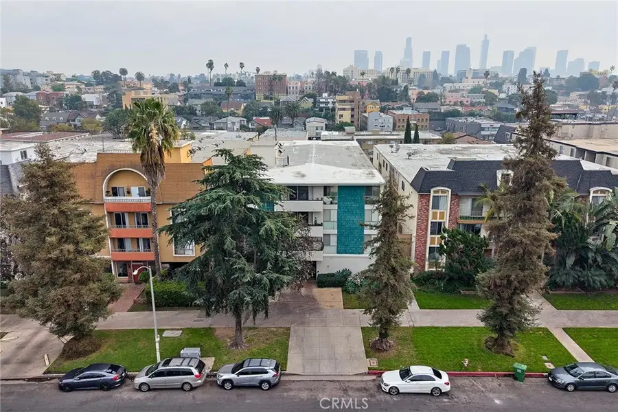 244 S La Fayette Park #301, Los Angeles, CA 90057 - #2