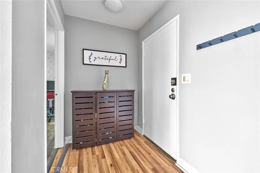 244 S La Fayette Park #301, Los Angeles, CA 90057 - #3