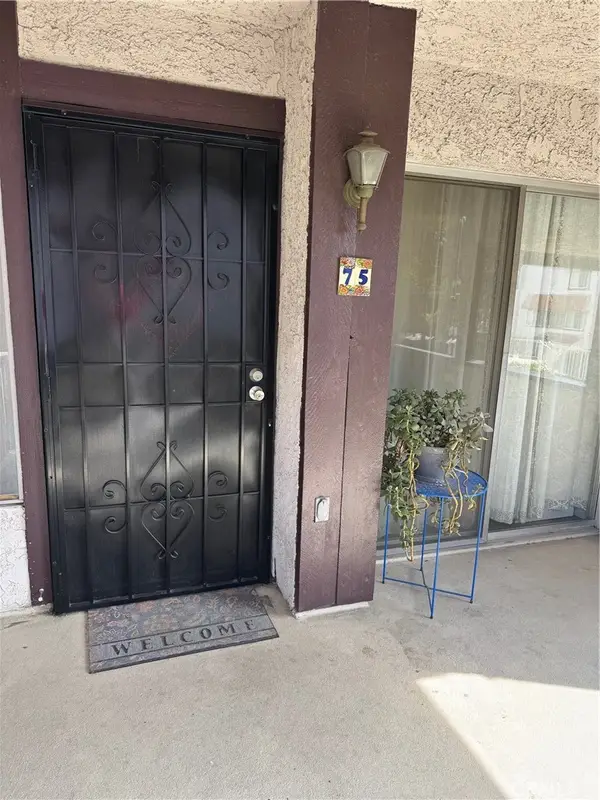 12330 Osborne, Pacoima, CA 91331