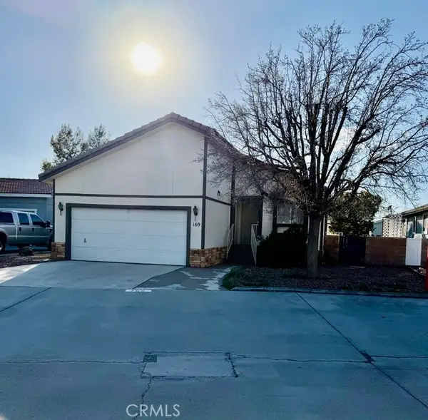 22241 Nisqually Road #169, Apple Valley, CA 92308