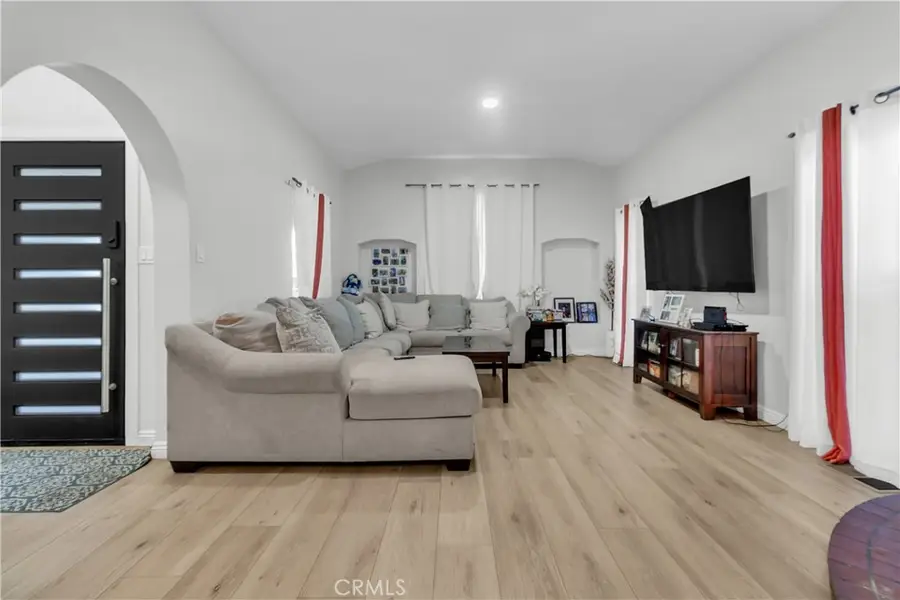 3700 Virginia, Lynwood, CA 90262 - #3