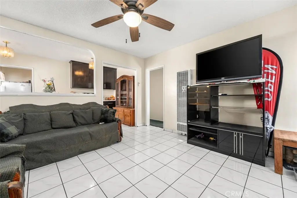 10208 S San Pedro Street, Los Angeles, CA 90003 - #1