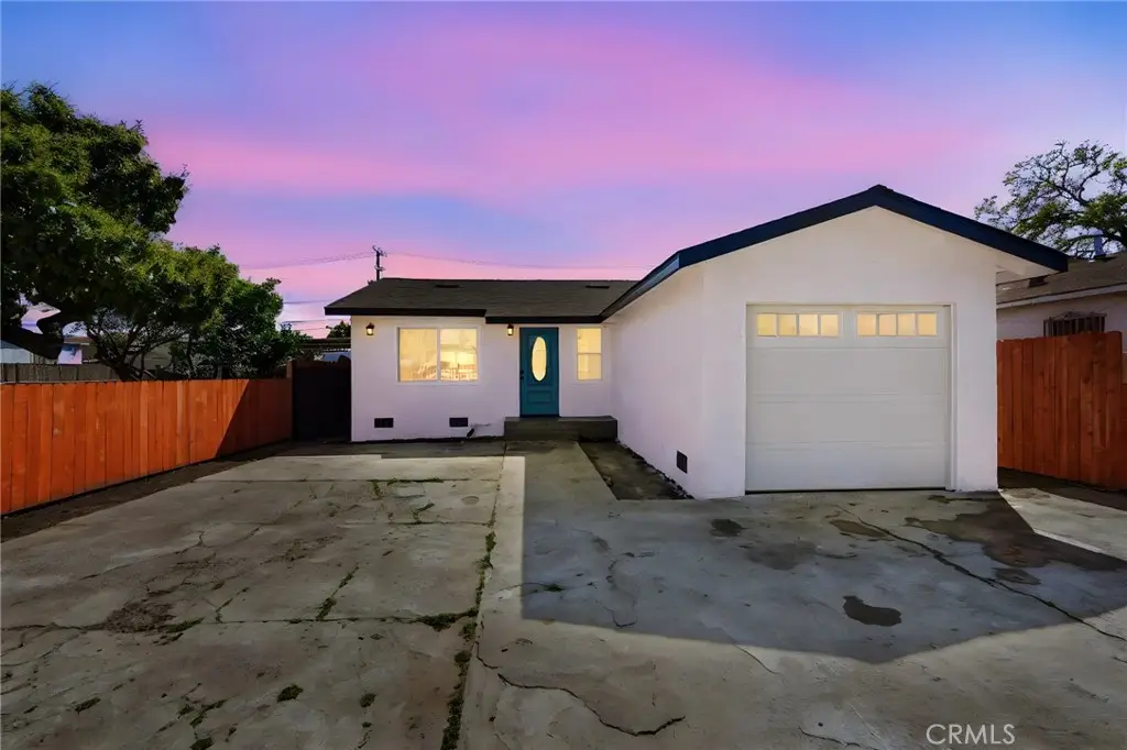 910 E 107th Street, Los Angeles, CA 90002 - #1