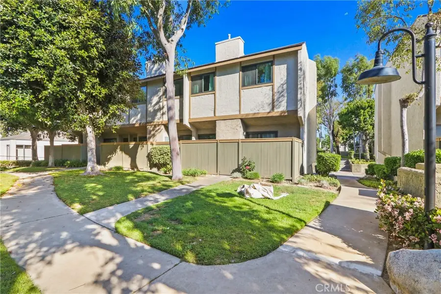 2000 W Palmyra Apt 29, Orange, CA 92868 - #3