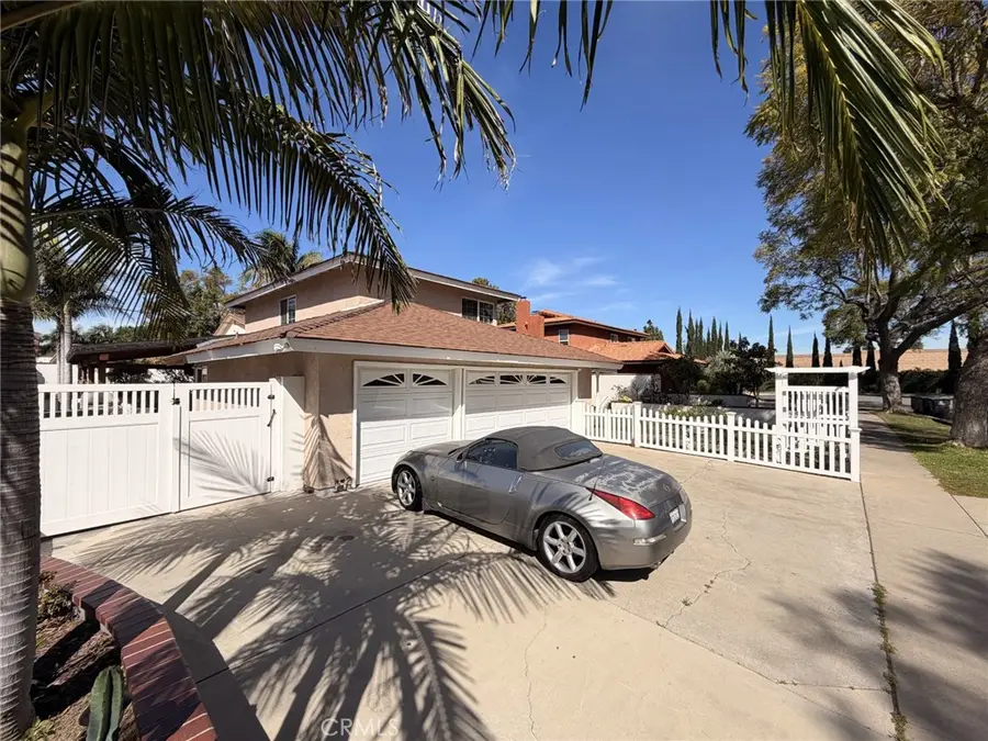 2726 Concord, Santa Ana, CA 92705 - #3