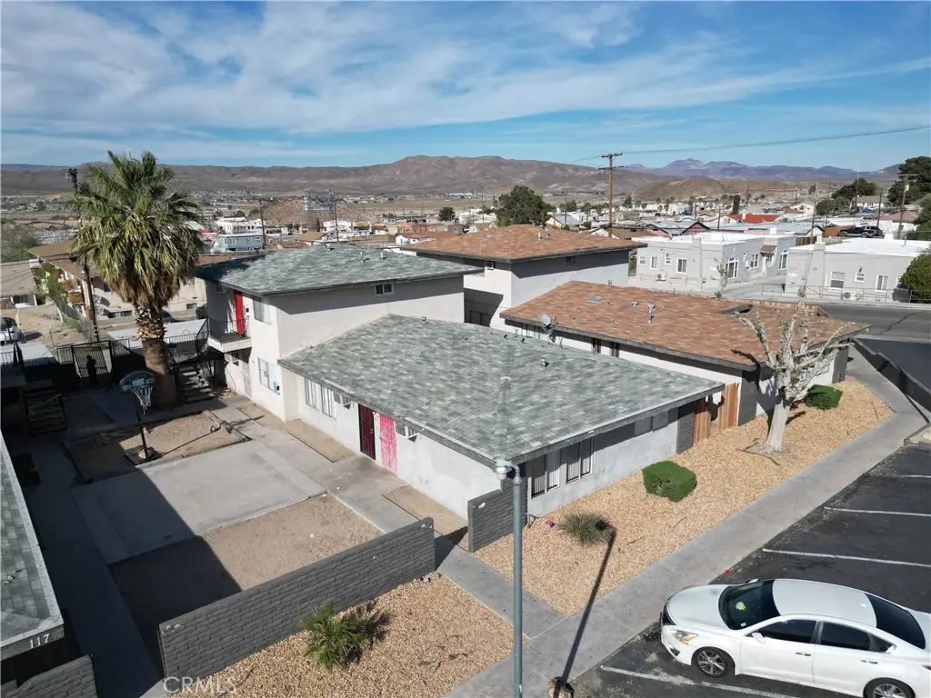 109 W Buena Vista, Barstow, CA 92311 - #1