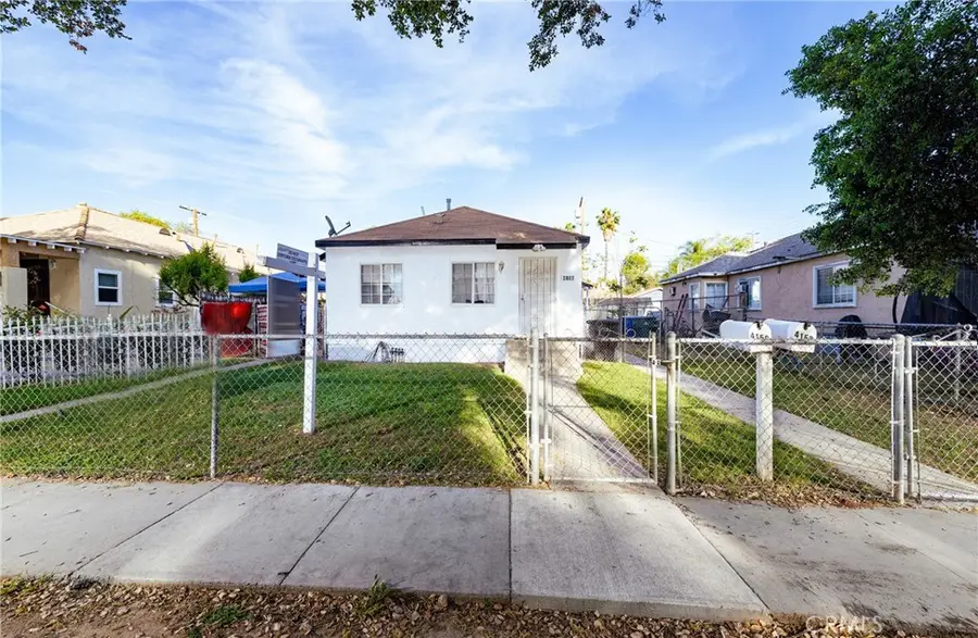 4156 Dwight, Riverside, CA 92507 - #3