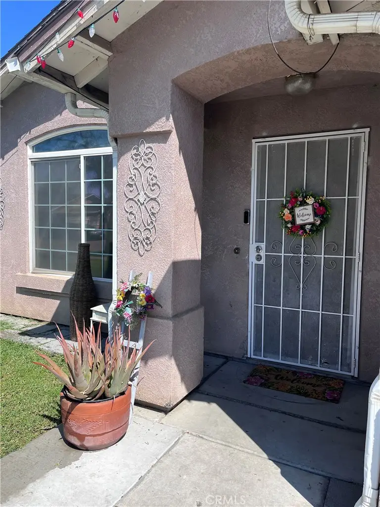 142 White, Tulare, CA 93274 - #3