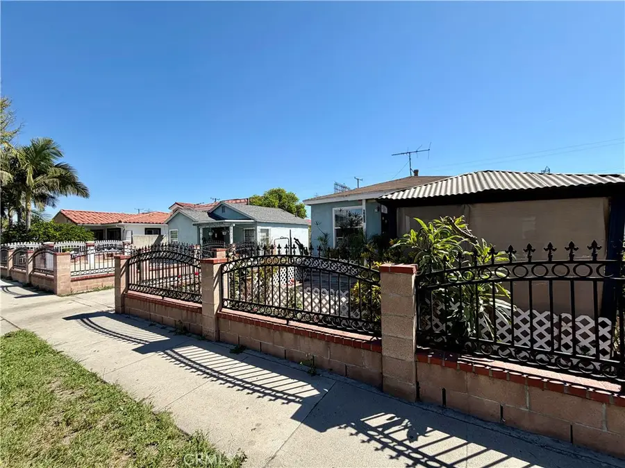 6608 Ira Avenue, Bell Gardens, CA 90201 - #3