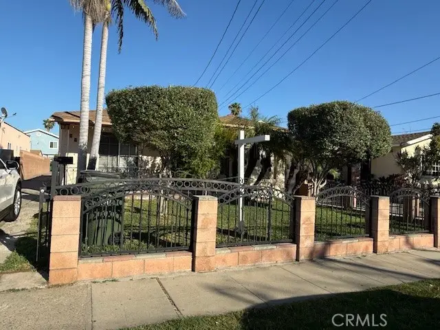 6610 Vinevale, Bell Gardens, CA 90201 - #1