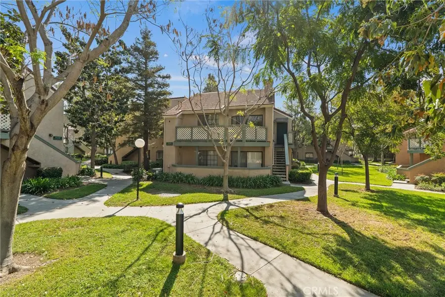 3525 W Greentree Circle #G, Anaheim, CA 92804 - #2