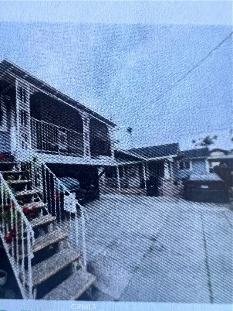 629 Gage Avenue, Los Angeles, CA 90044 - #1