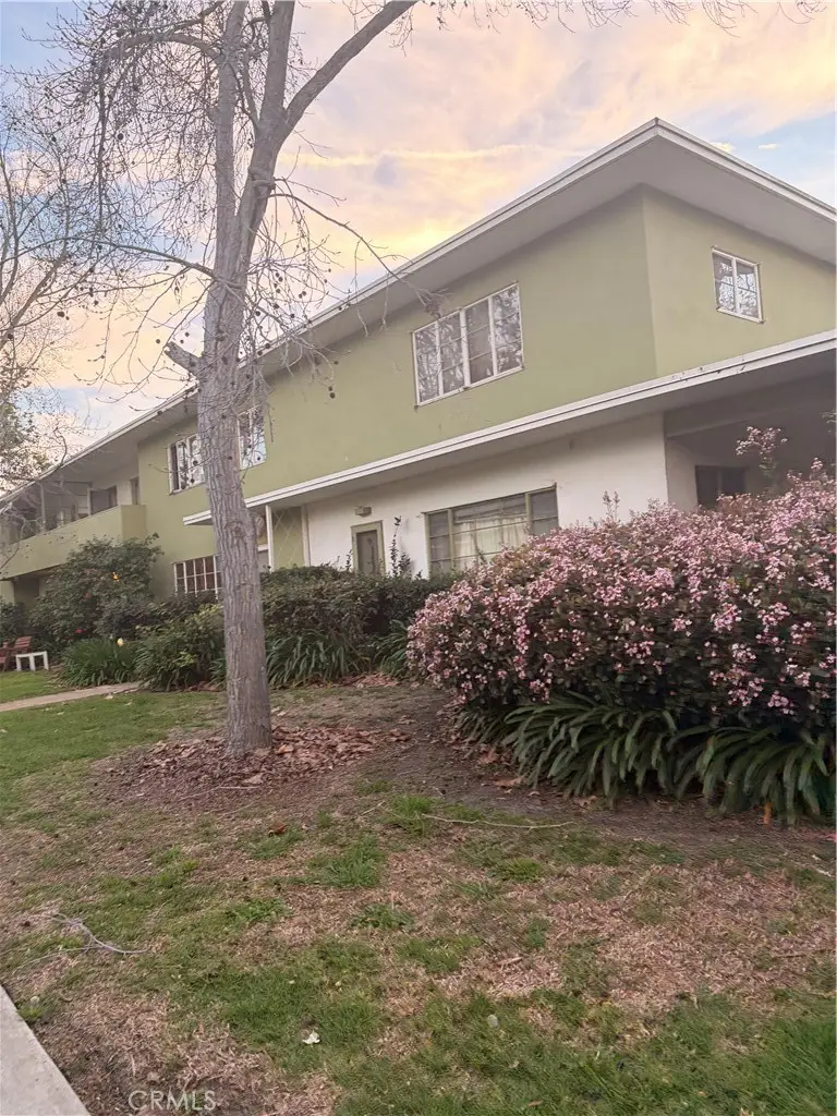 5222 Village, Los Angeles, CA 90016 - #1