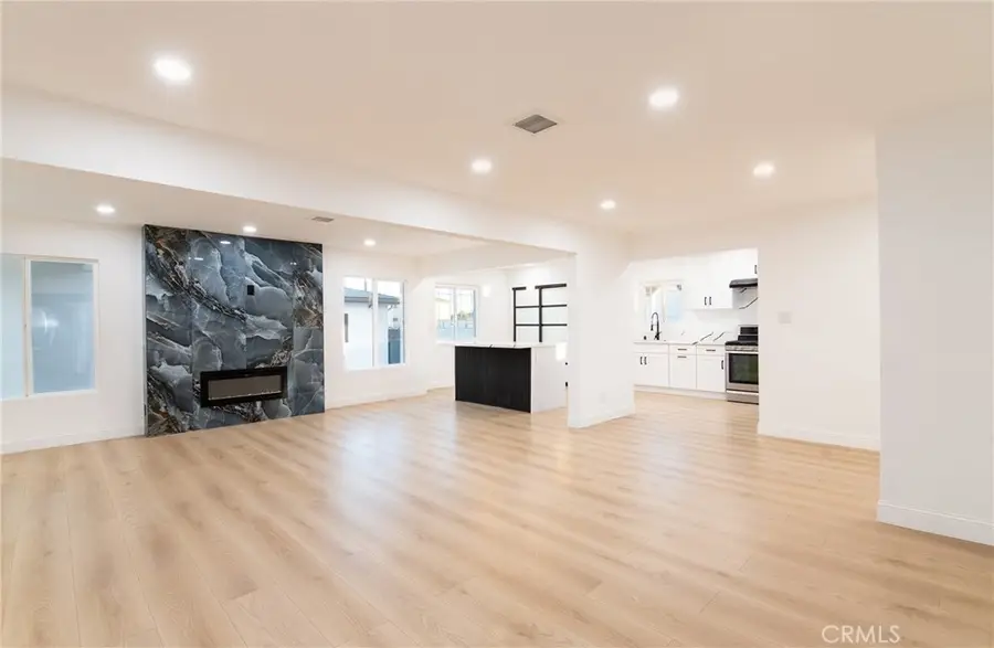 9246 Manzanar Ave, Downey, CA 90240 - #3