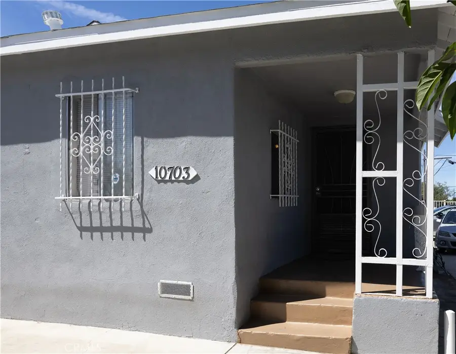 10703 Anzac, Los Angeles, CA 90059 - #3