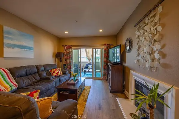 1516 Pacific Coast, Huntington Beach, CA 92648