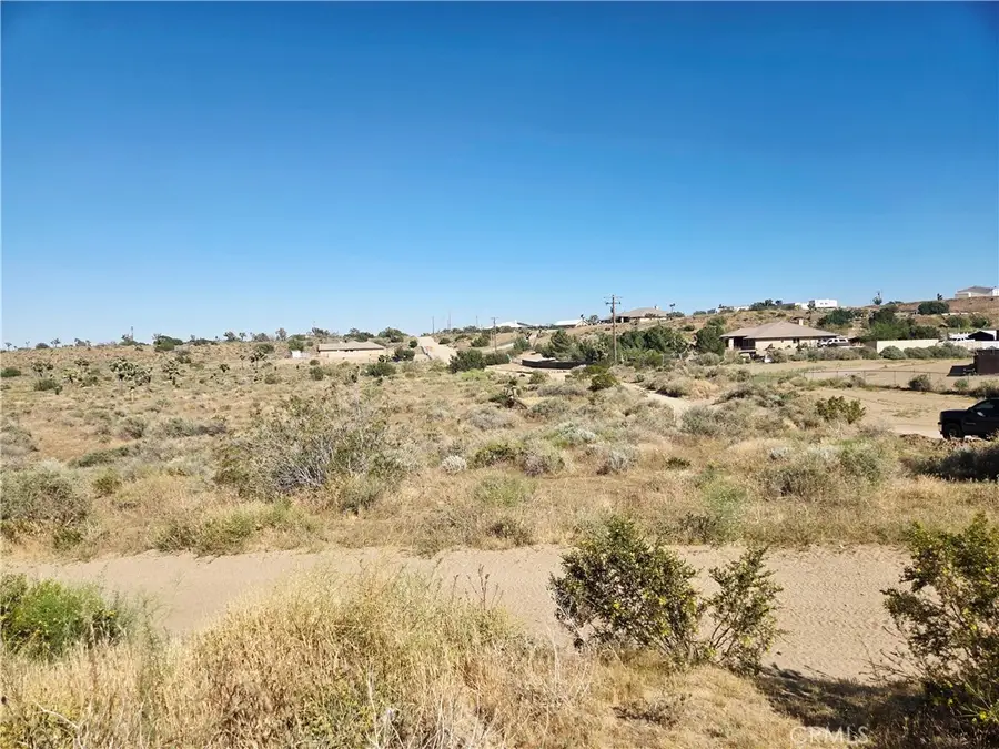 0 Verde St, Oak Hills, CA 92335 - #2