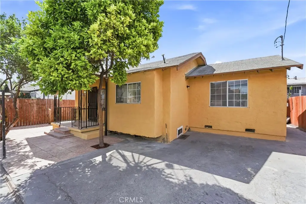 9603 Holmes Avenue, Los Angeles, CA 90002 - #1