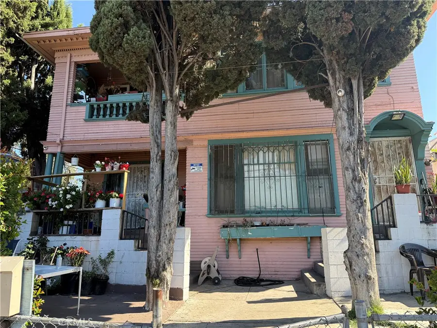 1867 W 11th, Los Angeles, CA 90006 - #2