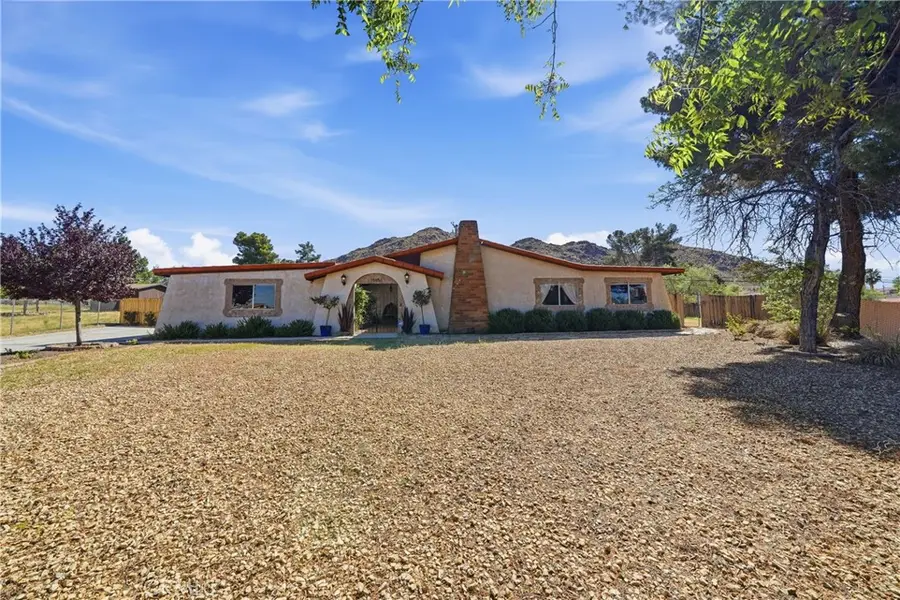 15951 Saint Timothy, Apple Valley, CA 92307 - #3