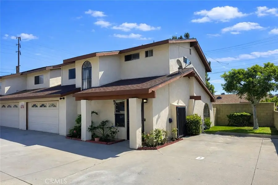 4404 Clara St., Cudahy, CA 90201 - #3