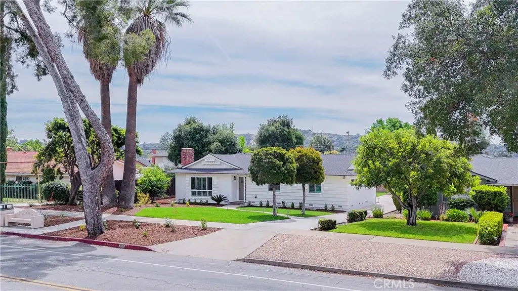 662 E Foothill, Glendora, CA 91741 - #1
