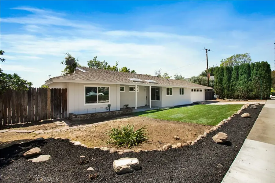 384 W 7th, Upland, CA 91786 - #3