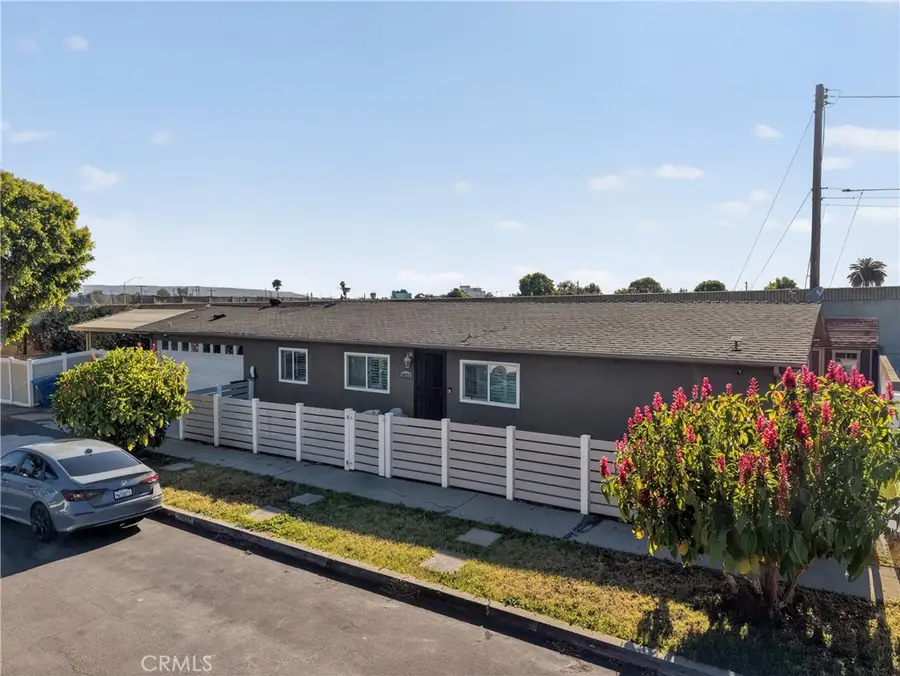 14823 Estrella, Gardena, CA 90248 - #3