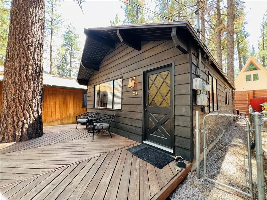926 E Barker, Big Bear City, CA 92314 - #3