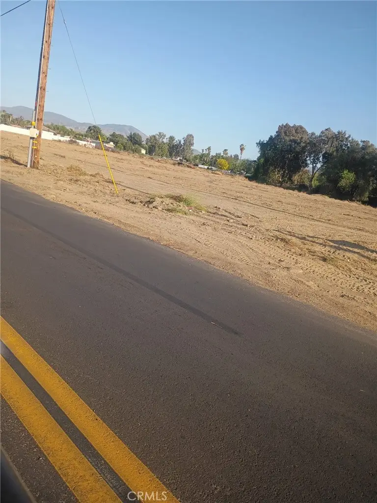 0 E Charlton, Hemet, CA 92544 - #3