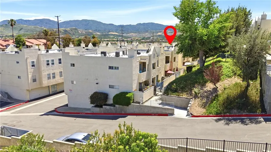 18209 Sierra Highway #30, Canyon Country, CA 91351 - #2