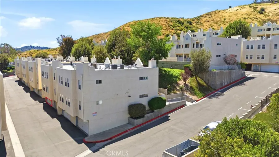 18209 Sierra Highway #30, Canyon Country, CA 91351 - #3