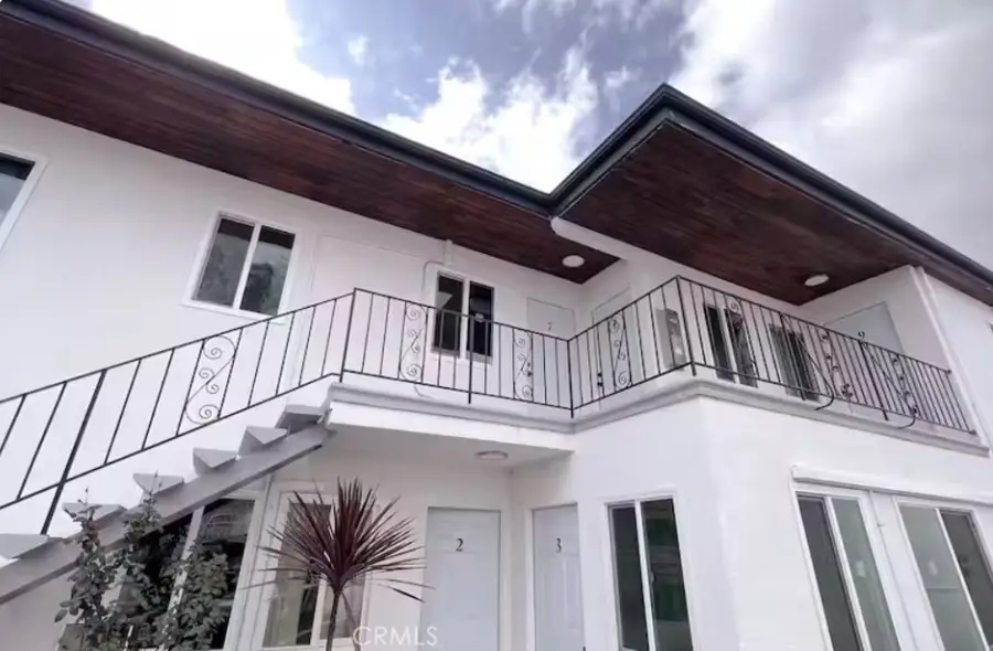 1441 S Cloverdale, Los Angeles, CA 90019 - #2