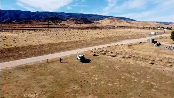 26100 Avenue C-13, Fairmont, CA 93536