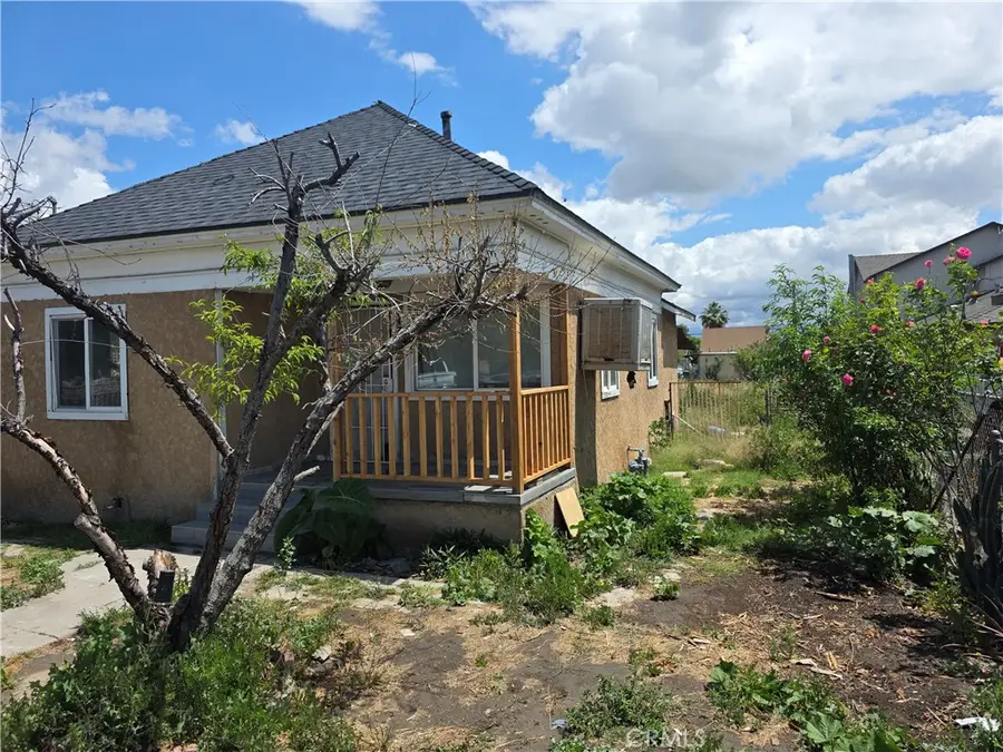 739 Perris, San Bernardino, CA 92411 - #2