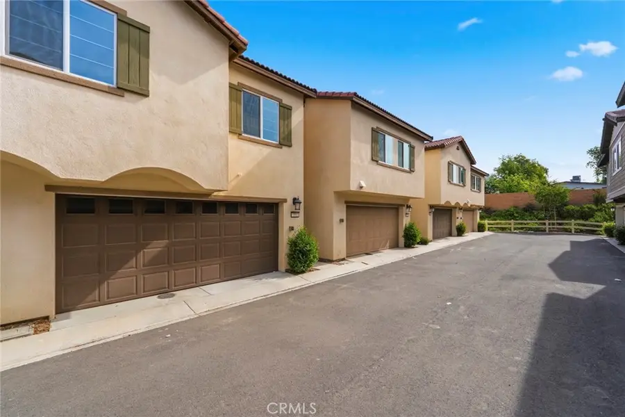 7102 Olive Grove Street, Riverside, CA 92507 - #3