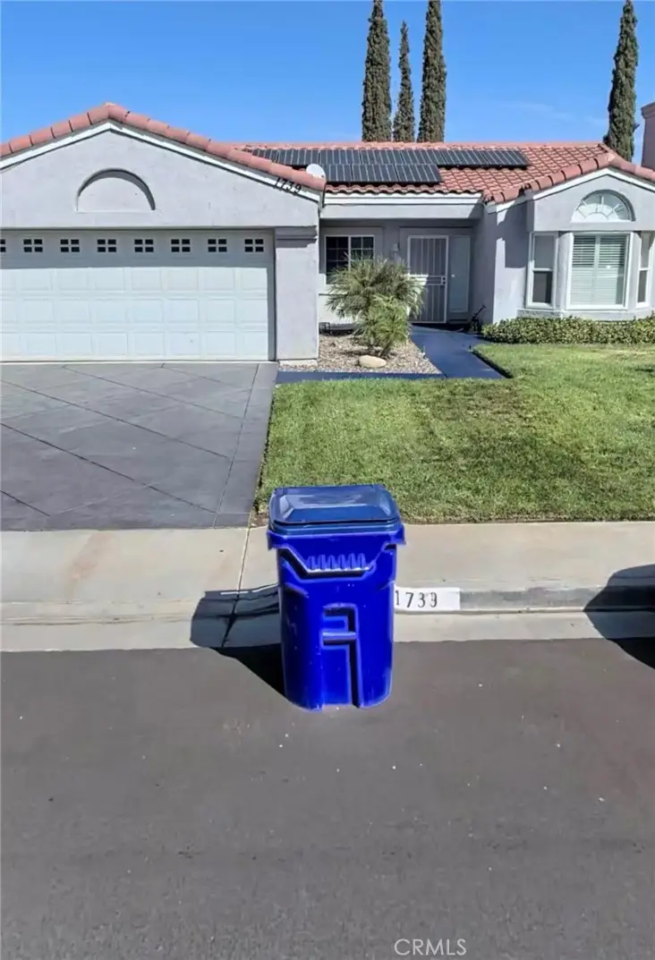 1739 E Avenue R6, Palmdale, CA 93550 - #2