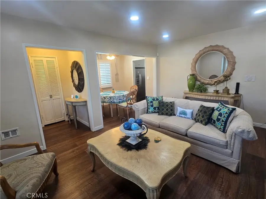 10613 Shellyfield, Downey, CA 90241 - #3