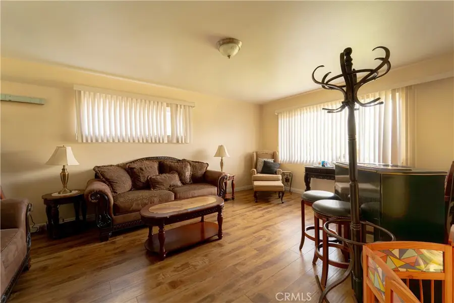 9221 Pico Vista, Downey, CA 90240 - #3