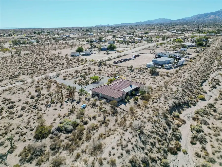 11522 Ponderosa, Pinon Hills, CA 92372 - #2