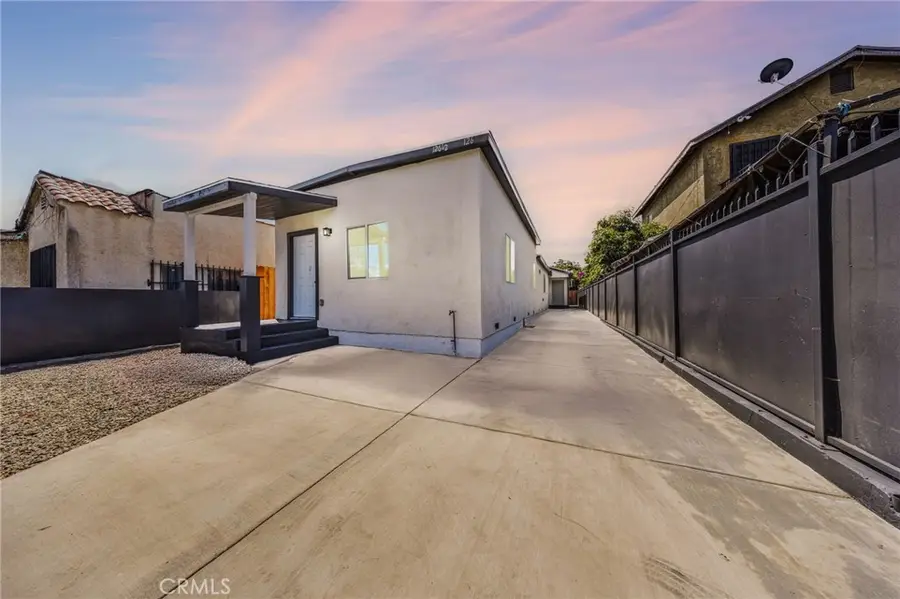 1/2 W Century Boulevard, Los Angeles, CA 90003 - #2