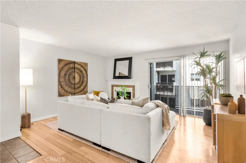 1919 E Beverly #205, Long Beach, CA 90802 - #1