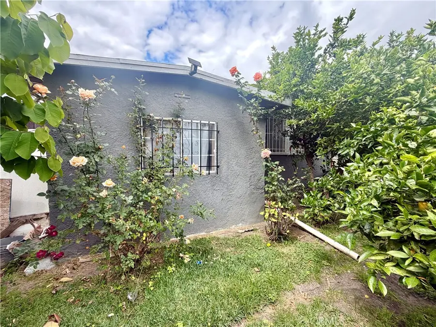 937 E 103rd Place, Los Angeles, CA 90002 - #2