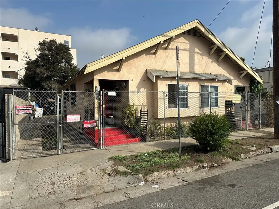 731 W 54th, Los Angeles, CA 90037 - #2