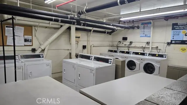 2929 Waverly Apt # 213, Los Angeles, CA 90039 - #2