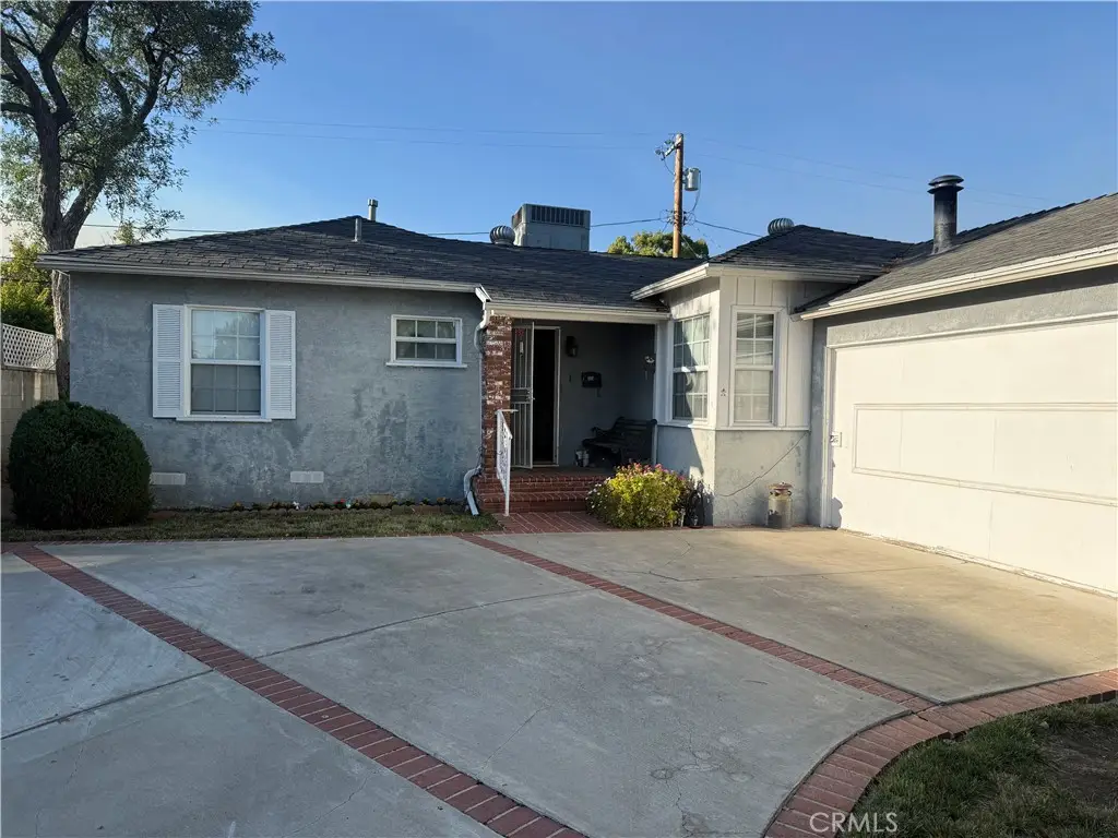 18413 Delano, Tarzana, CA 91335 - #1